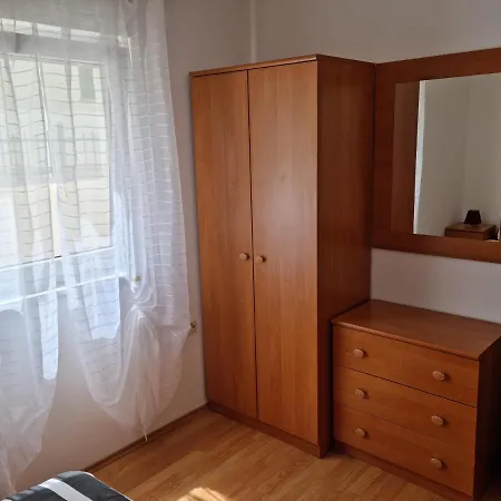 Zoretic Apartment *