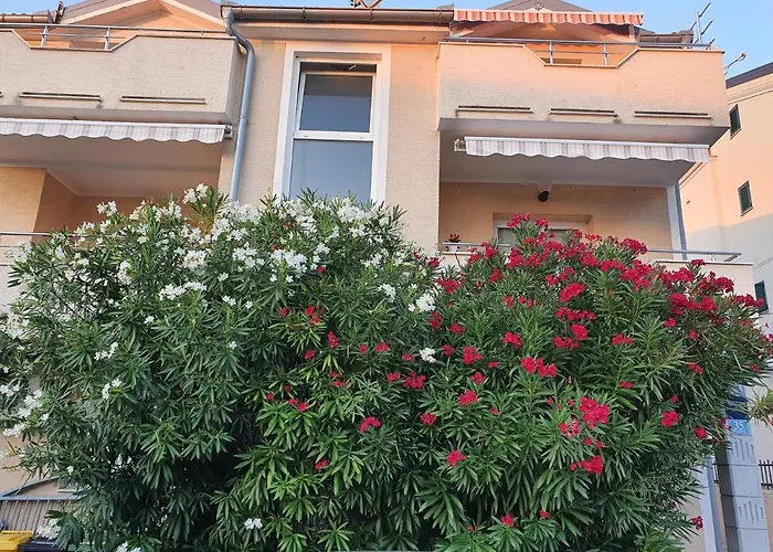 Zoretic Apartament *