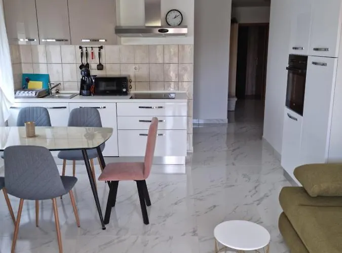 Apartament Zoretic *