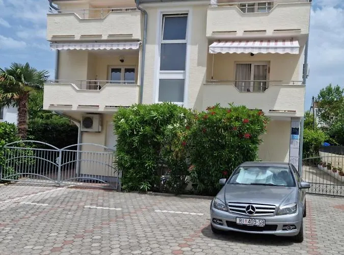 Apartament Zoretic *