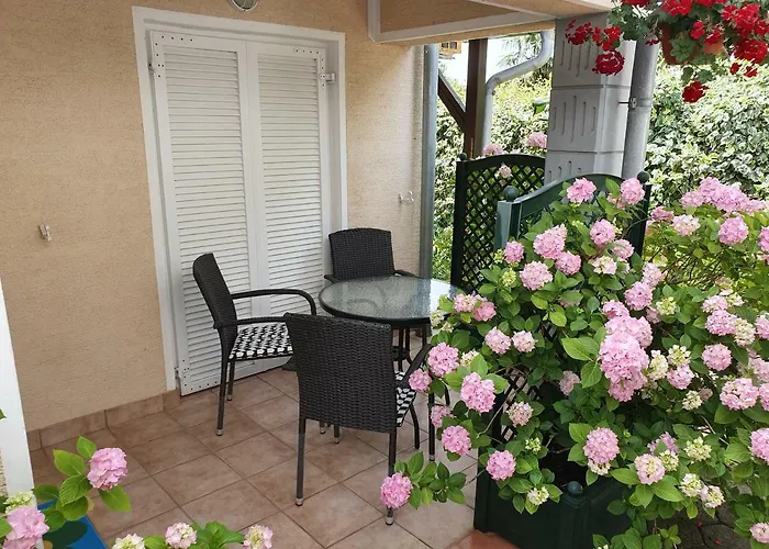 Zoretic Apartament *